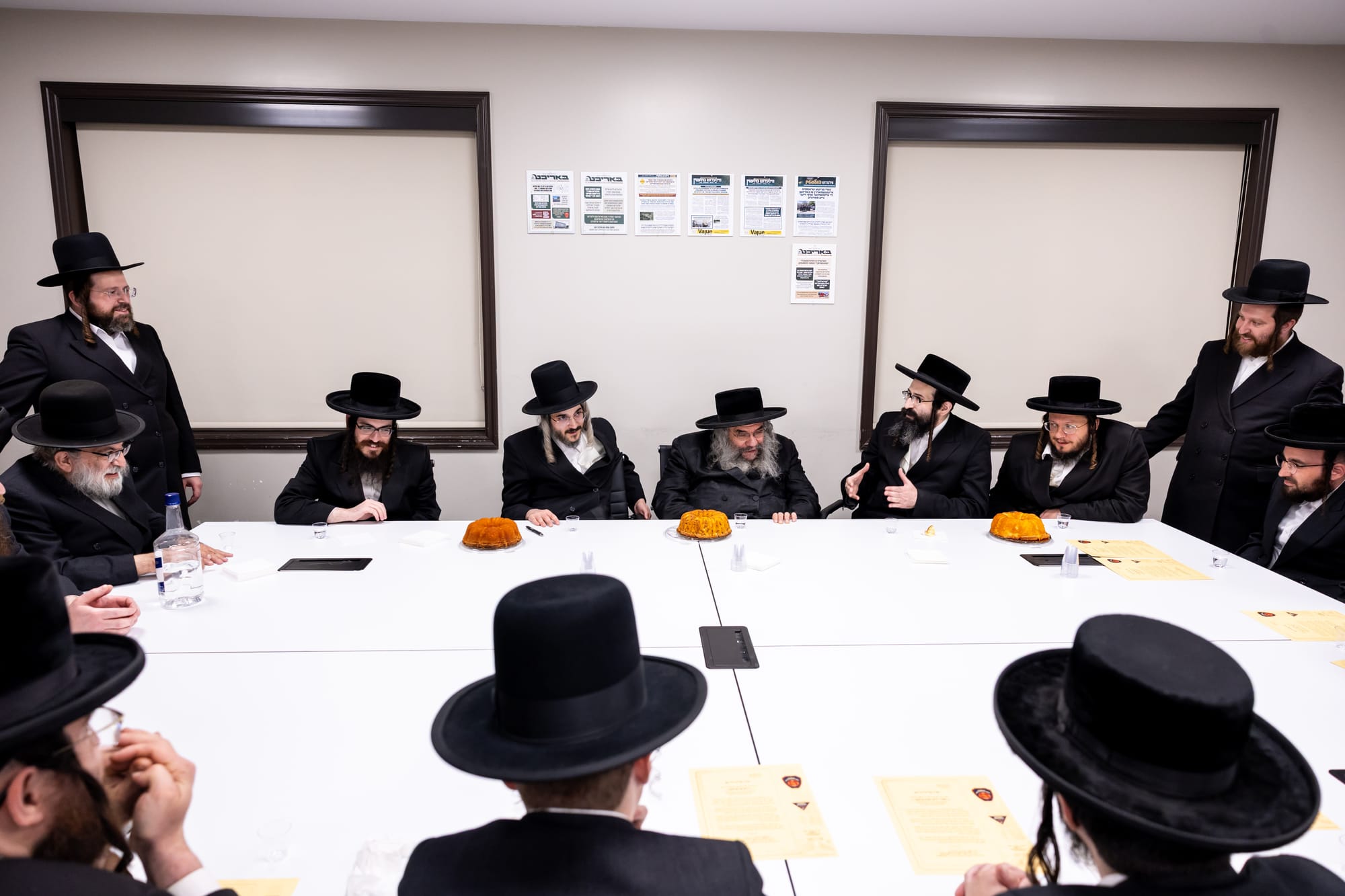 מסיבת לחיים וחלוקת תעודות פאר די מעמבערס פון די נייע פייער דעפארטמענט